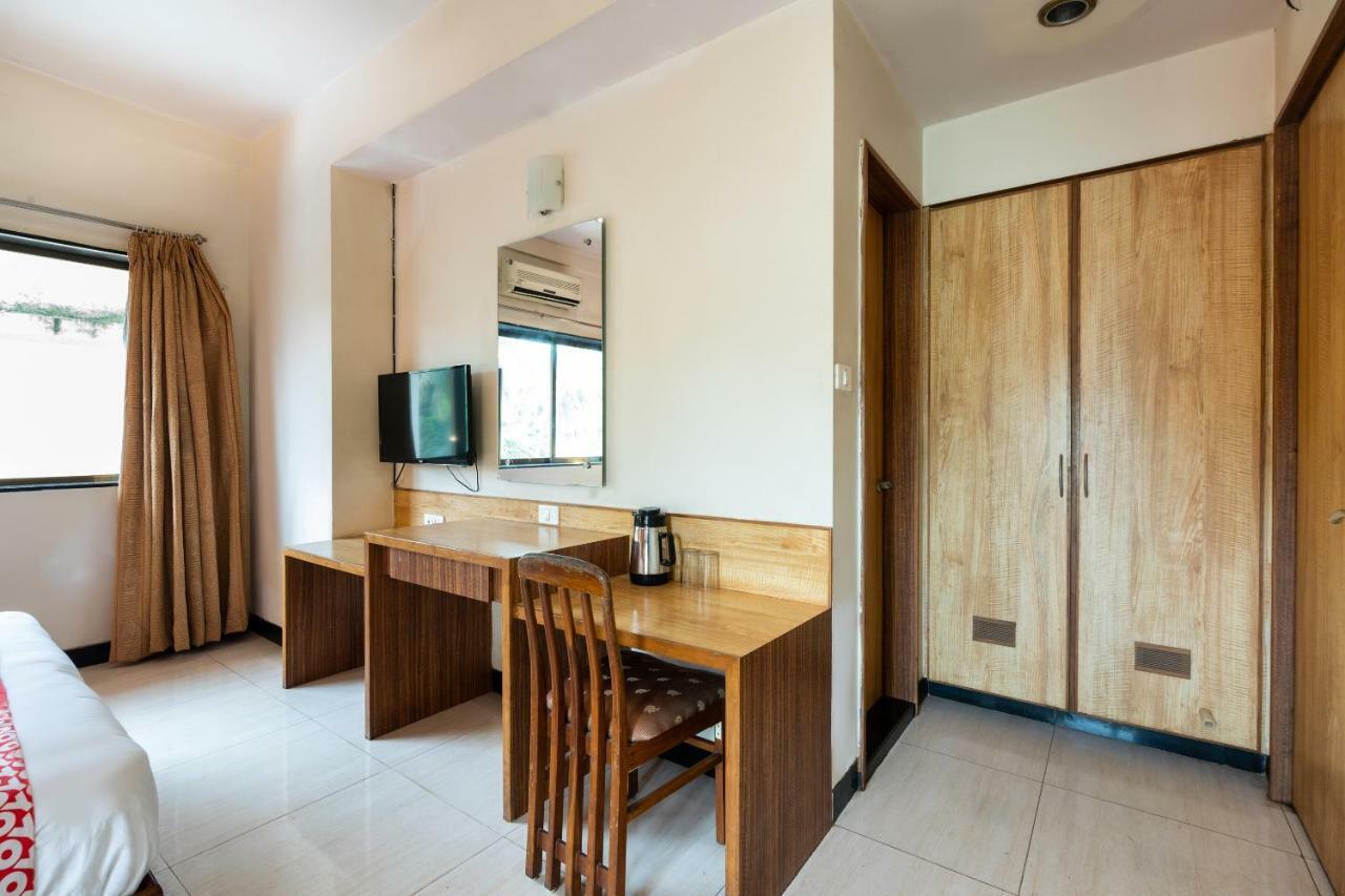 Oyo 44695 Hotel Mango Sawantwadi Экстерьер фото