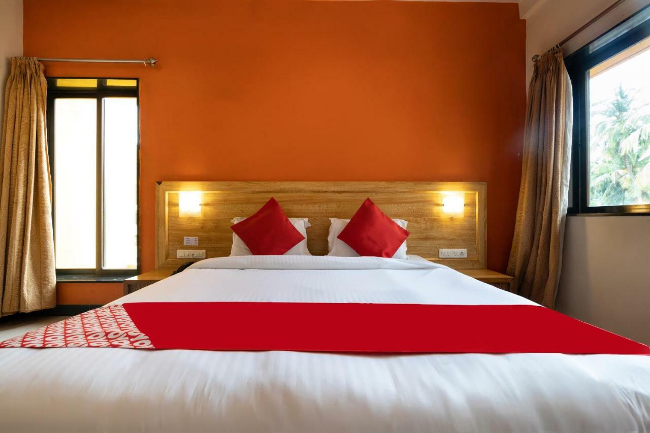 Oyo 44695 Hotel Mango Sawantwadi Экстерьер фото