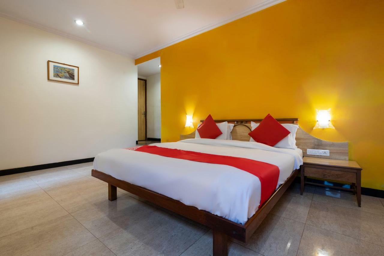 Oyo 44695 Hotel Mango Sawantwadi Экстерьер фото