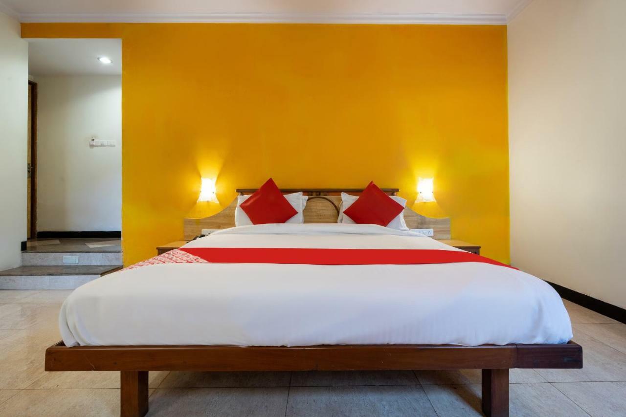 Oyo 44695 Hotel Mango Sawantwadi Экстерьер фото